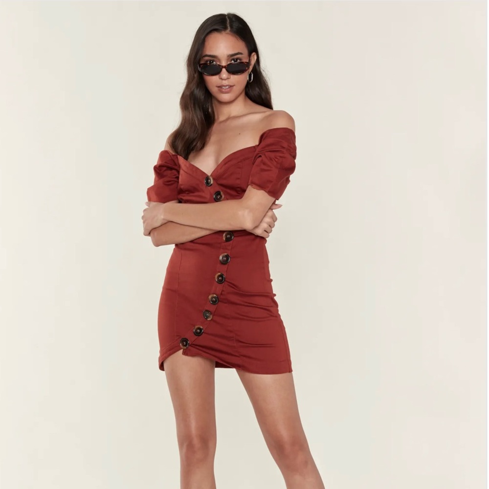 Finders Keepers Kansas Off the Shoulder Button Front Dress Small